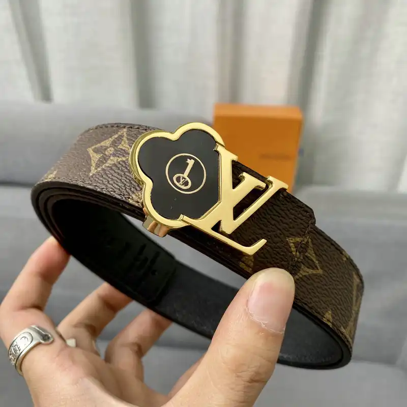 LV Belts 2101SH0113