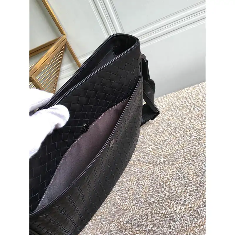 bo*te*ga Ve*ne*ta bag 2108sf0170