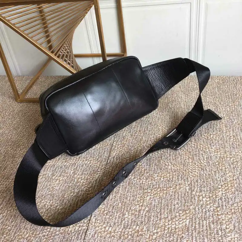 bo*te*ga Ve*ne*ta bag 2108sf0206