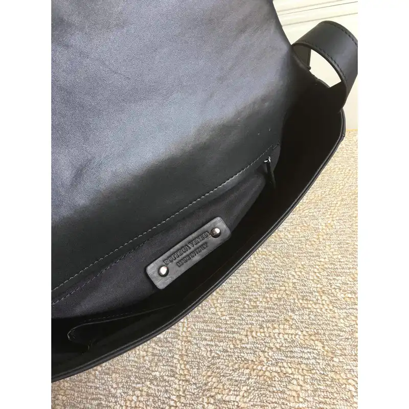 bo*te*ga Ve*ne*ta bag 2108sf0209