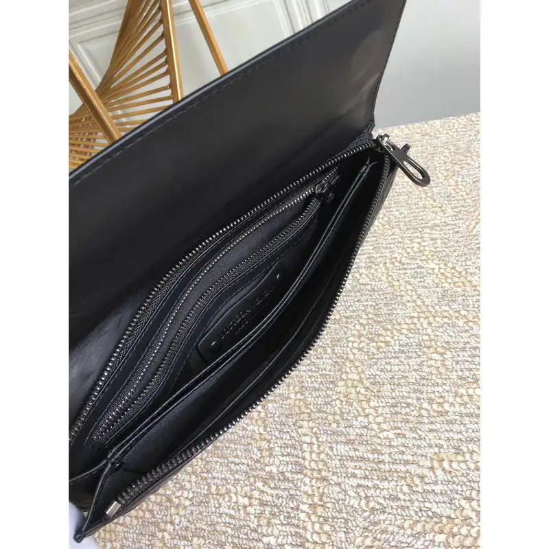 bo*te*ga Ve*ne*ta bag 2108sf0235