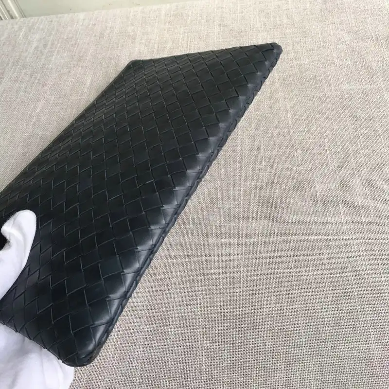 bo*te*ga Ve*ne*ta bag 2108sf0281