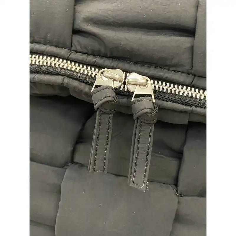 bo*te*ga Ve*ne*ta bag 2108sf0305