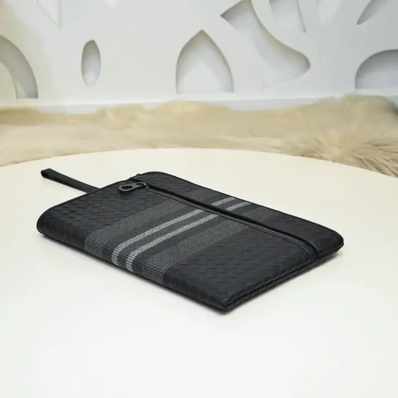 bo*te*ga Ve*ne*ta bags 2111yz0014