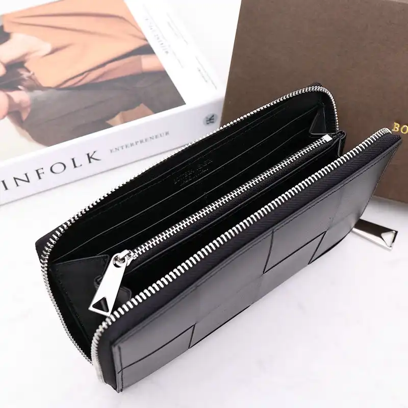 bo*te*ga Ve*ne*ta bag 2112sf0029