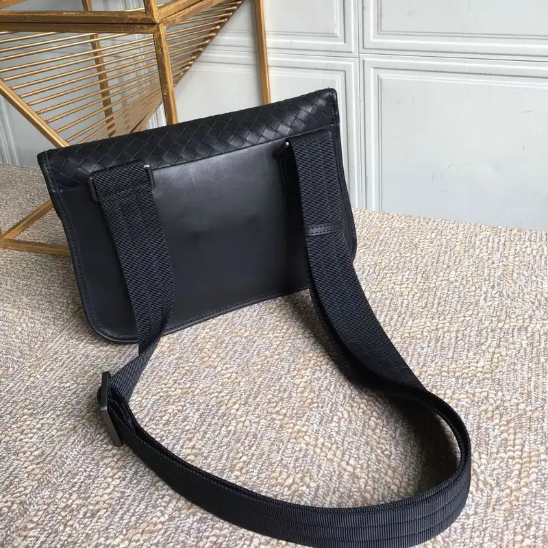 bo*te*ga Ve*ne*ta bag 2112sf0061