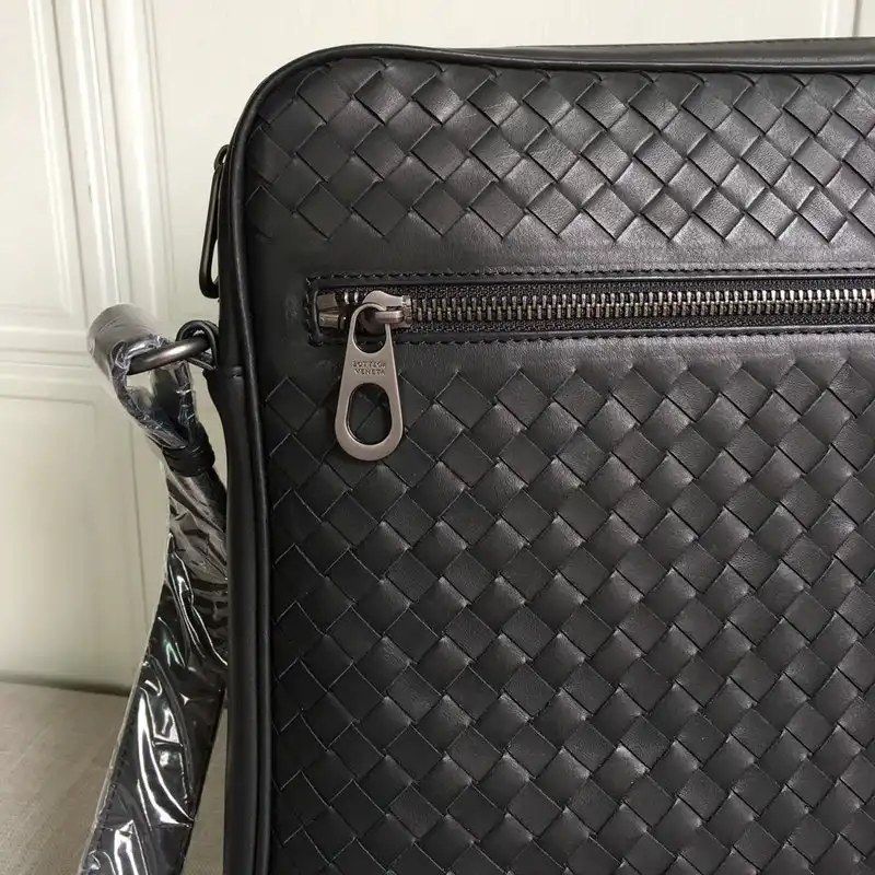 bo*te*ga Ve*ne*ta bag 2112sf0070