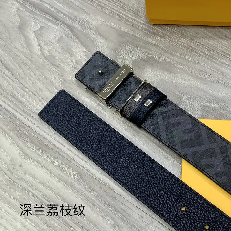 F**di belts 2204xa0252