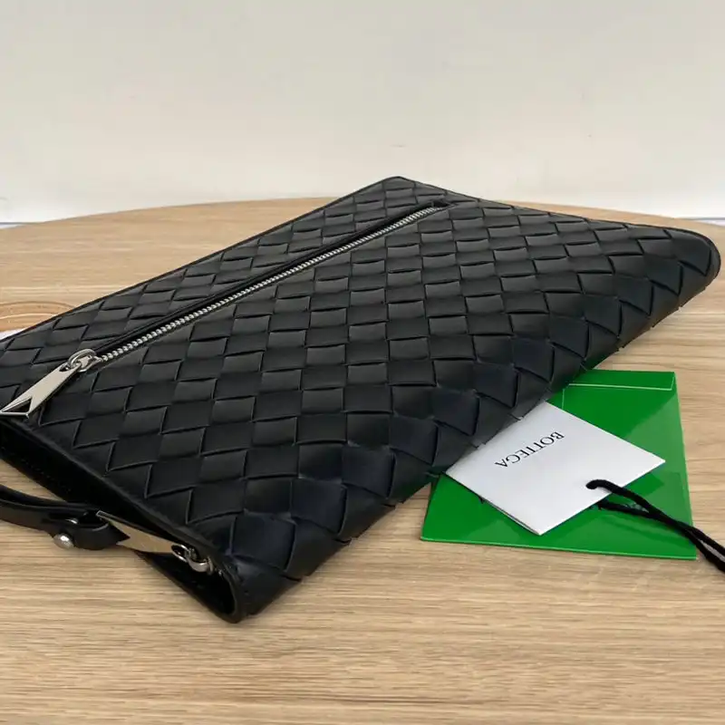 bo*te*ga Ve*ne*ta bag 2209sf0018