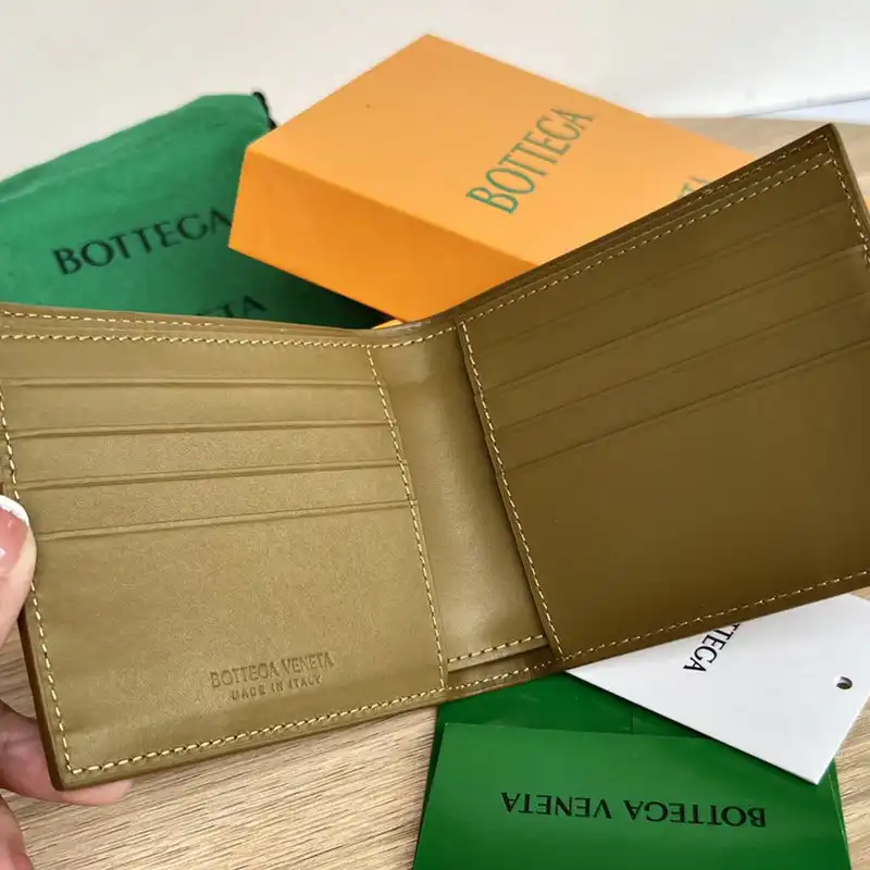 bo*te*ga Ve*ne*ta bag 2209sf0099