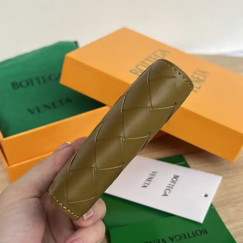 bo*te*ga Ve*ne*ta bag 2209sf0099