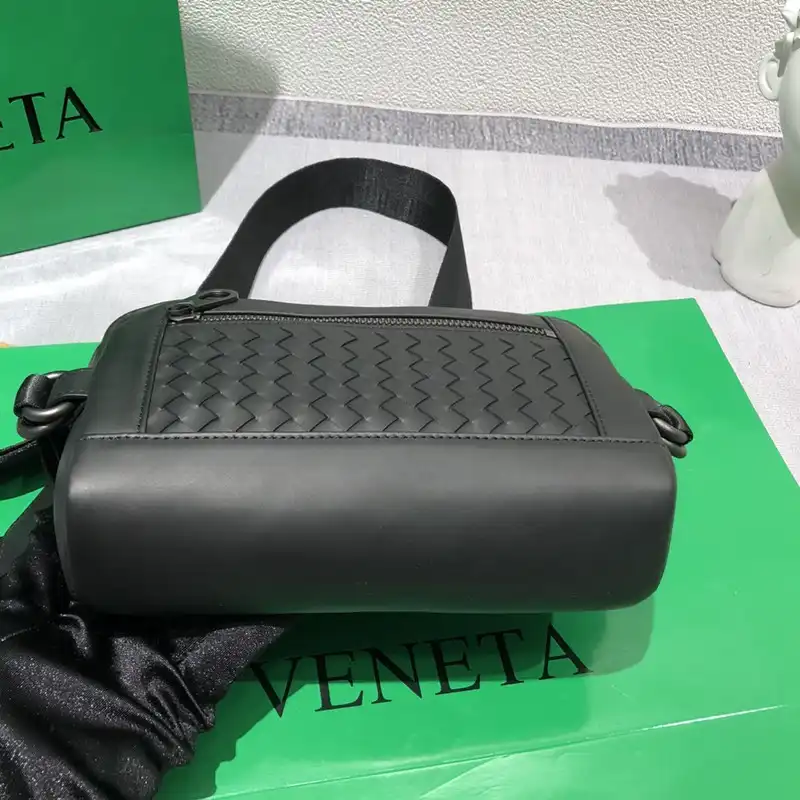 bo*te*ga Ve*ne*ta bag 2306yz0010