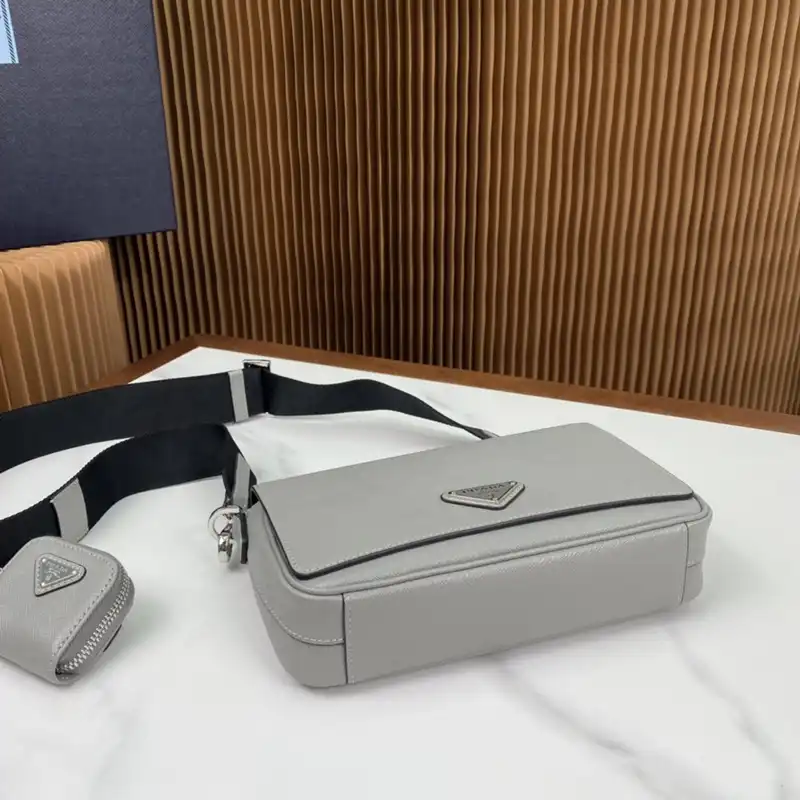 Pra*a bags 2311ya0029