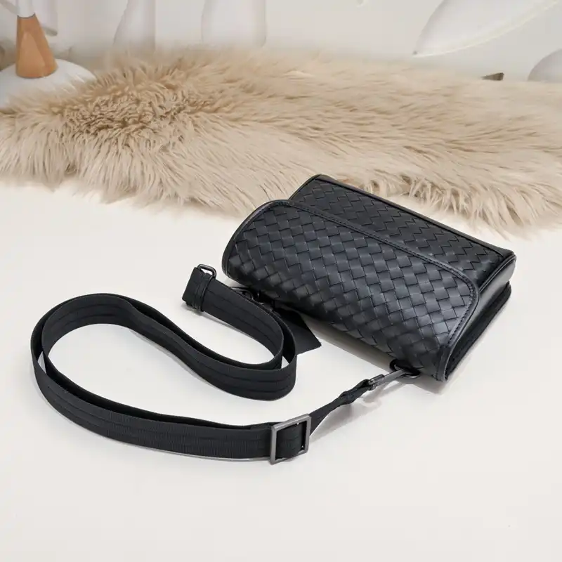 bo*te*ga Ve*ne*ta bags 2401ya0110