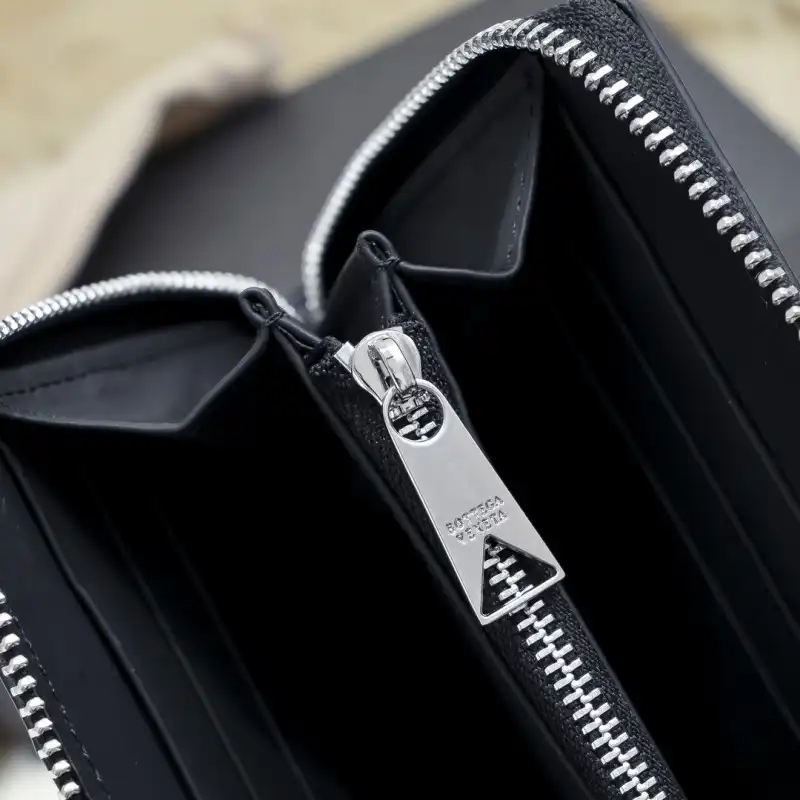 bo*te*ga Ve*ne*ta bags 2406ya0006