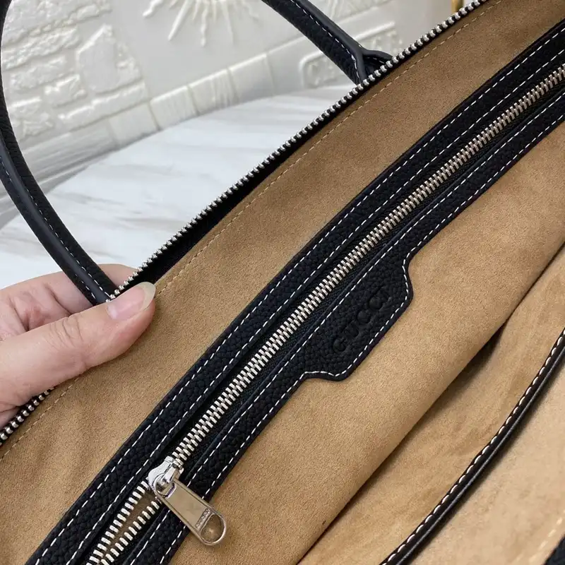 G*u*i bags 2410ya0120