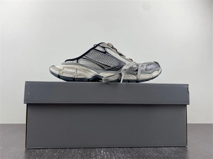 reliable Ba*len*cia*ga  542228 w1rb5 4380