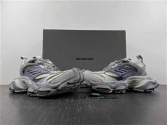 Ba*len*cia*ga 784341 w2mv9 sunprotective 4354