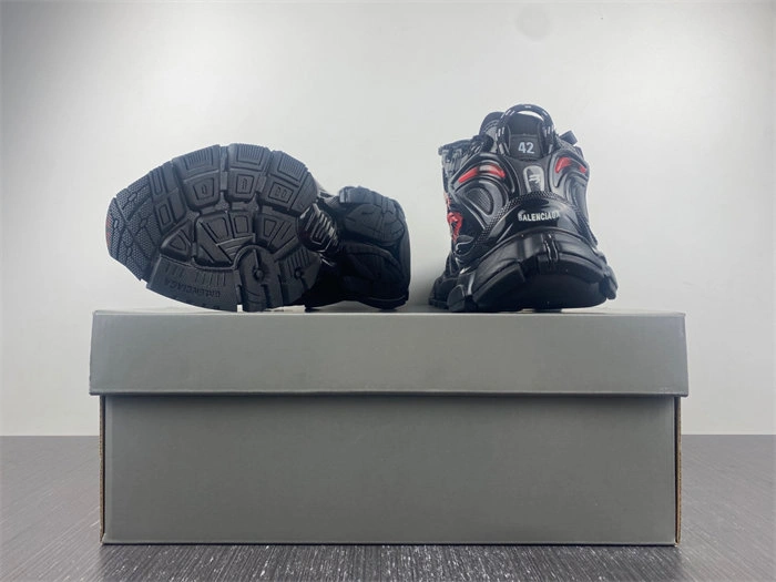 smartchoice Ba*len*cia*ga runner black red 4400