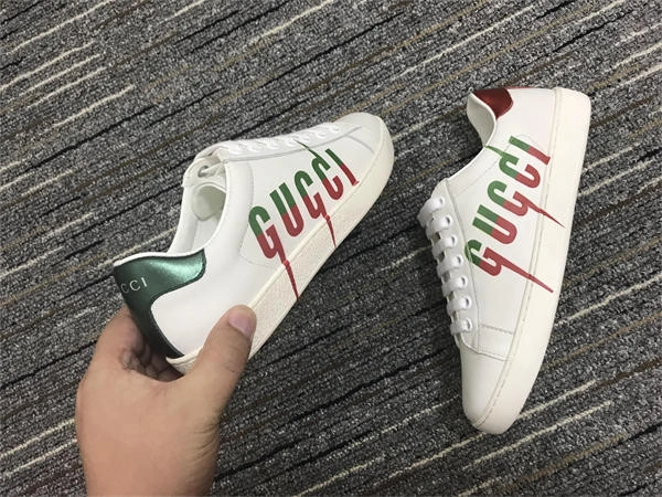 S*pportive g*u*i ace sneaker 185