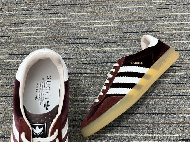 youthful g*u*i x Ad*s 50