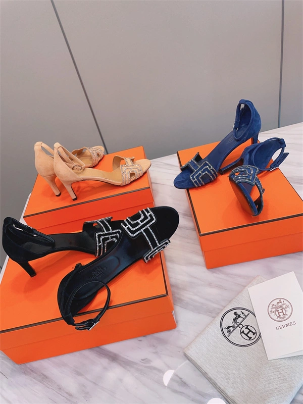 h sandals S*pportive 2397