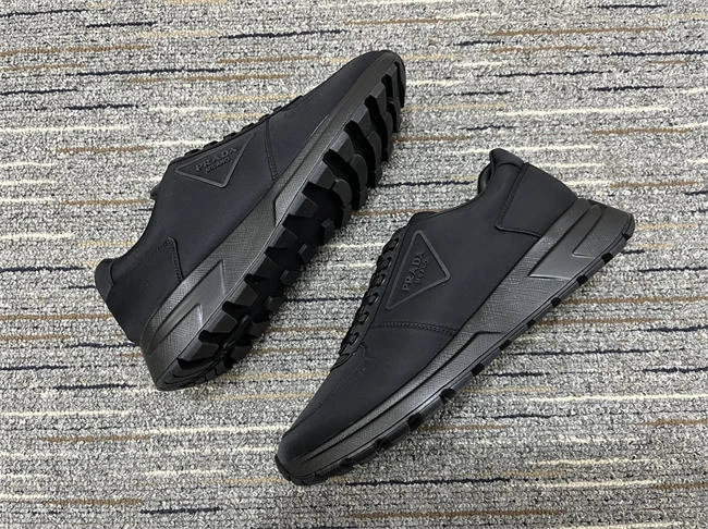 affordable Pra*a sneaker 3364